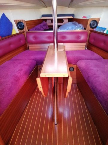 phoca thumb l table karu 2